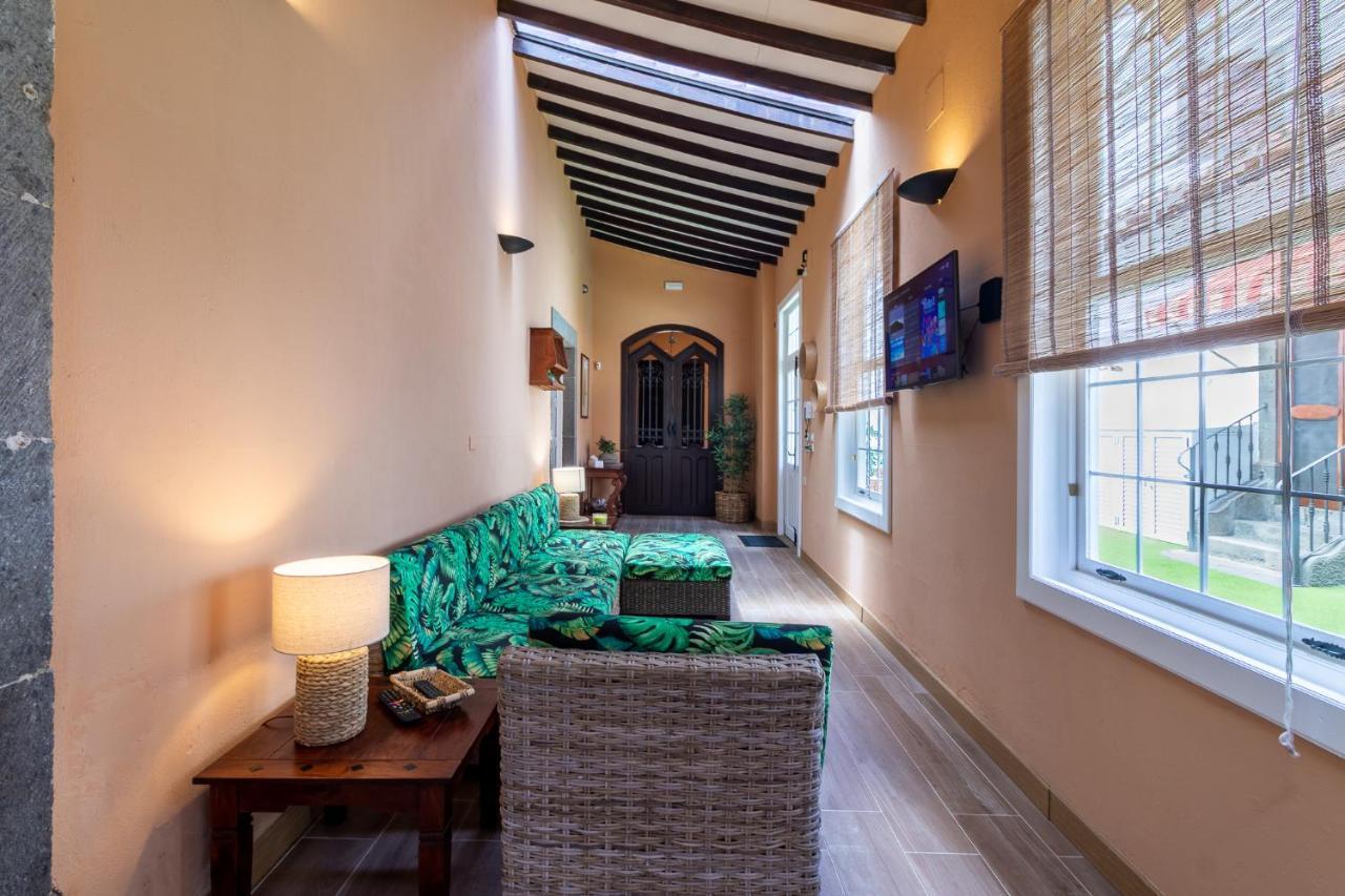 아루카스 Casona Gildana: Historia, Patrimonio/E-Working 빌라 외부 사진