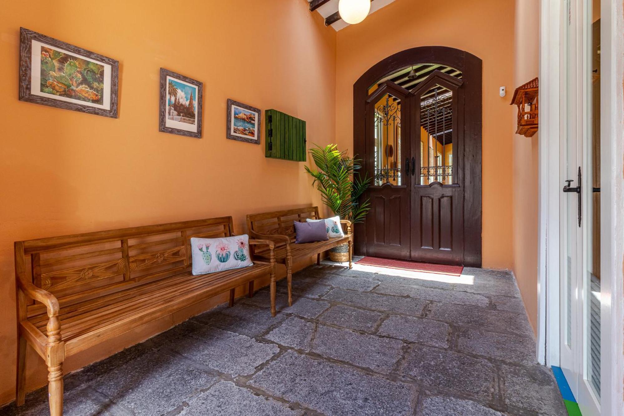 아루카스 Casona Gildana: Historia, Patrimonio/E-Working 빌라 외부 사진